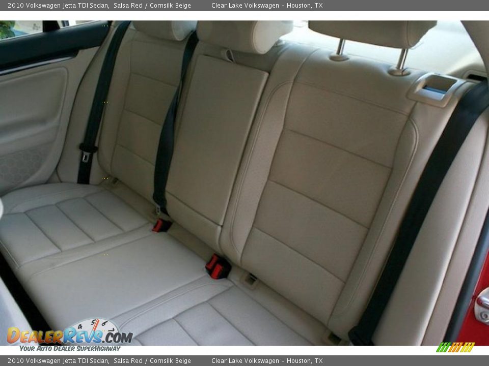 2010 Volkswagen Jetta TDI Sedan Salsa Red / Cornsilk Beige Photo #19