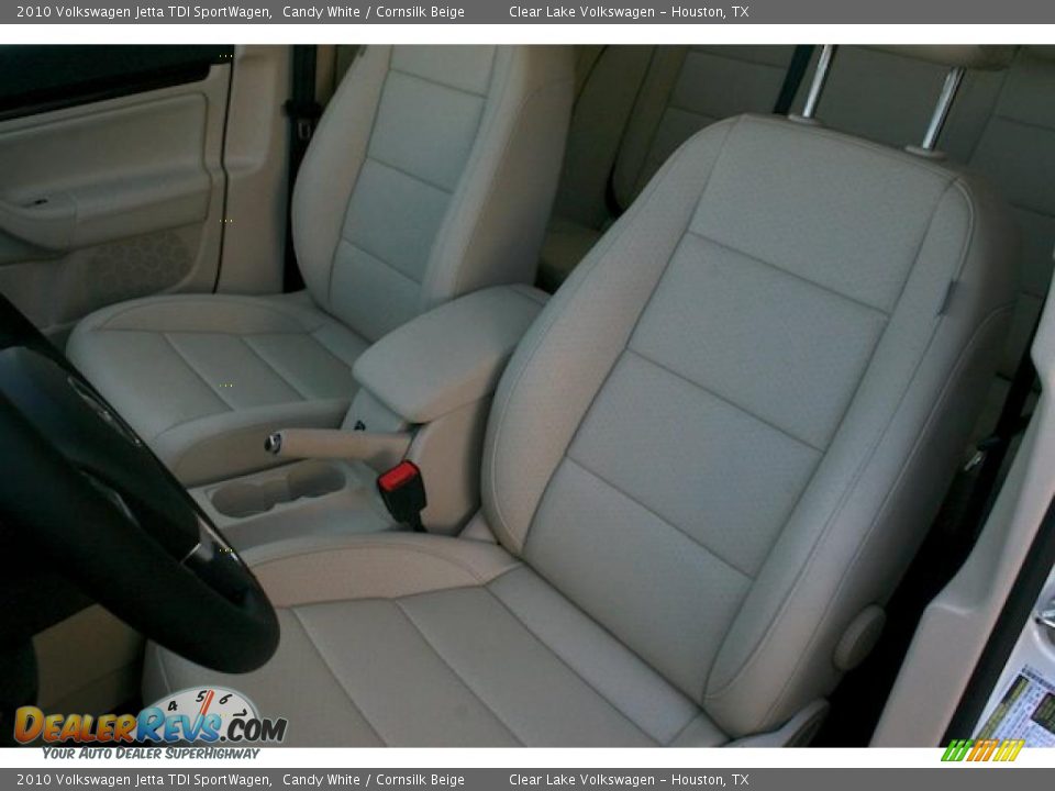 2010 Volkswagen Jetta TDI SportWagen Candy White / Cornsilk Beige Photo #7