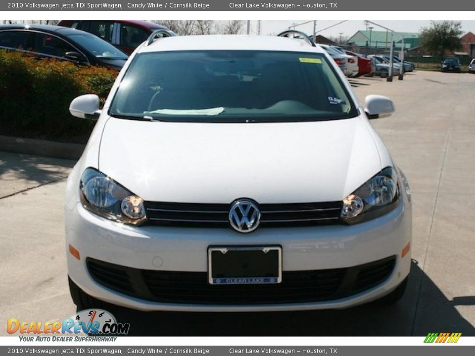 2010 Volkswagen Jetta TDI SportWagen Candy White / Cornsilk Beige Photo #10
