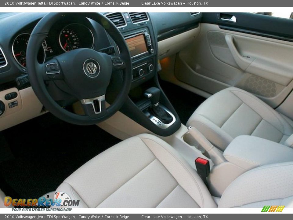 2010 Volkswagen Jetta TDI SportWagen Candy White / Cornsilk Beige Photo #15