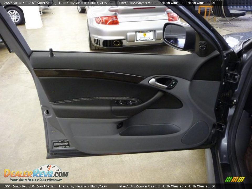 2007 Saab 9-3 2.0T Sport Sedan Titan Gray Metallic / Black/Gray Photo #8