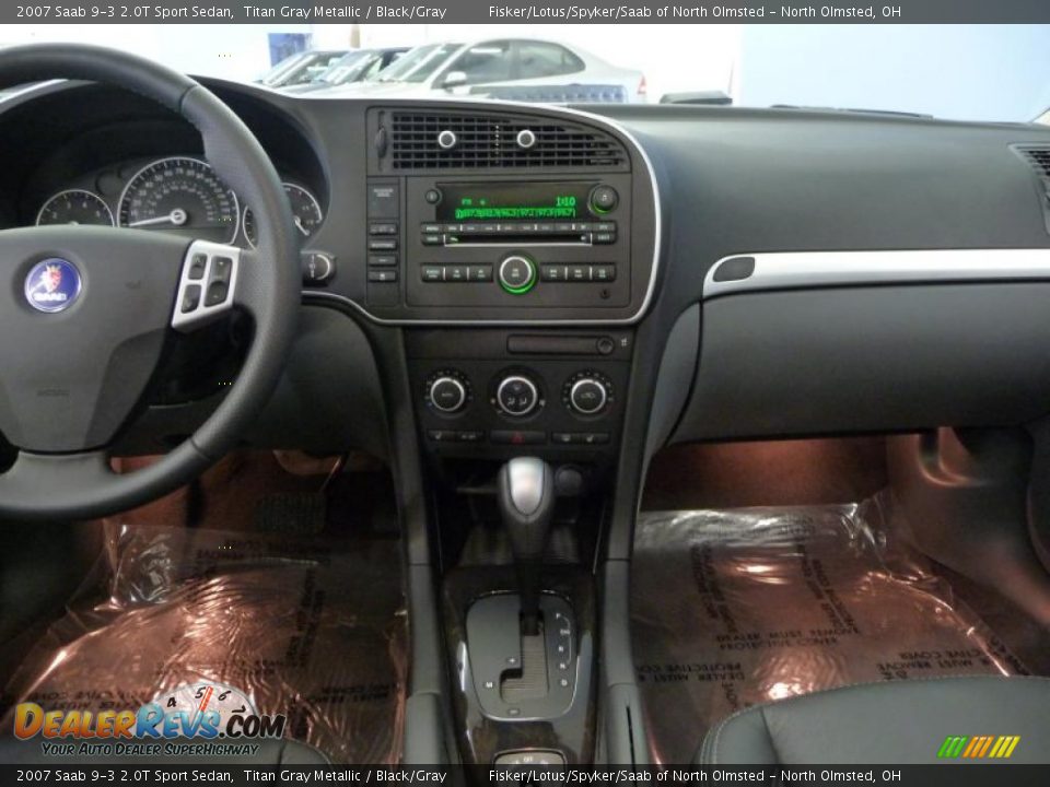 2007 Saab 9-3 2.0T Sport Sedan Titan Gray Metallic / Black/Gray Photo #16
