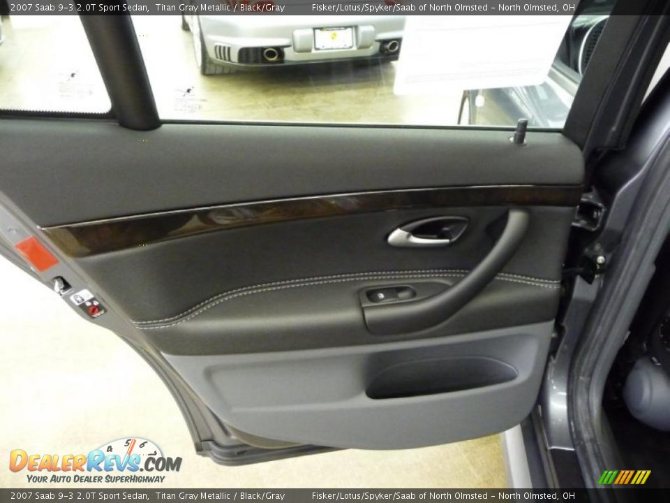 2007 Saab 9-3 2.0T Sport Sedan Titan Gray Metallic / Black/Gray Photo #18