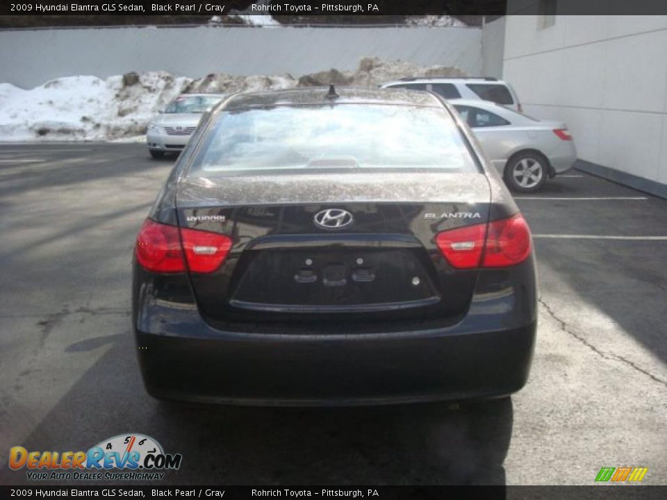 2009 Hyundai Elantra GLS Sedan Black Pearl / Gray Photo #3