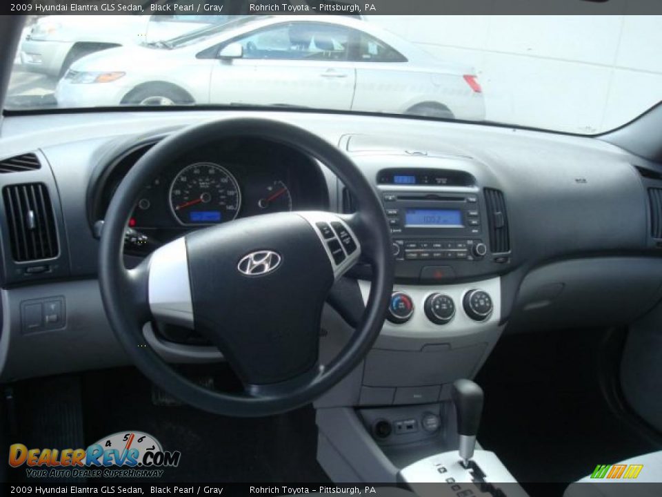 2009 Hyundai Elantra GLS Sedan Black Pearl / Gray Photo #12