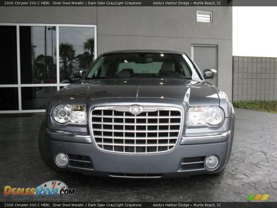 2006 Chrysler 300 C HEMI Silver Steel Metallic / Dark Slate Gray/Light Graystone Photo #2