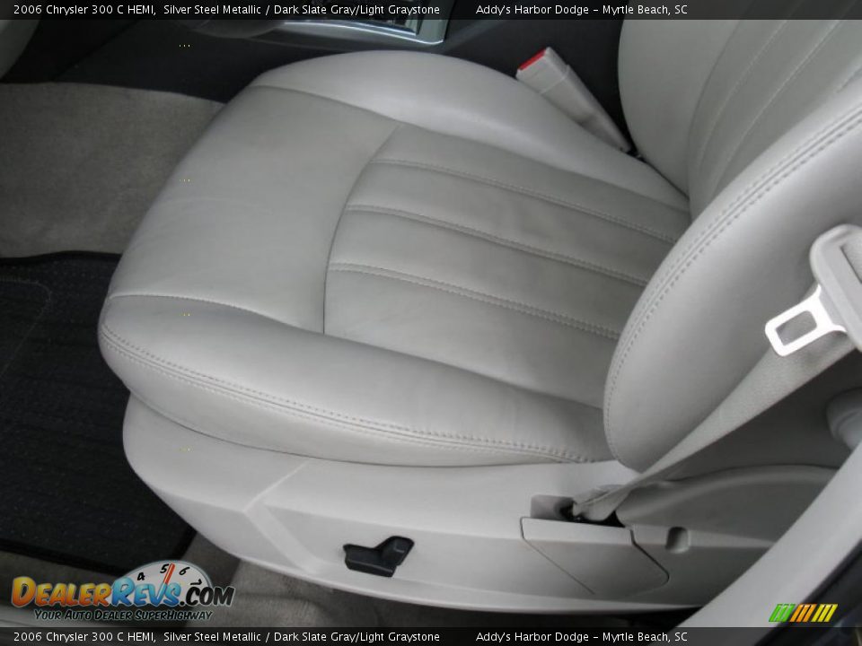2006 Chrysler 300 C HEMI Silver Steel Metallic / Dark Slate Gray/Light Graystone Photo #14