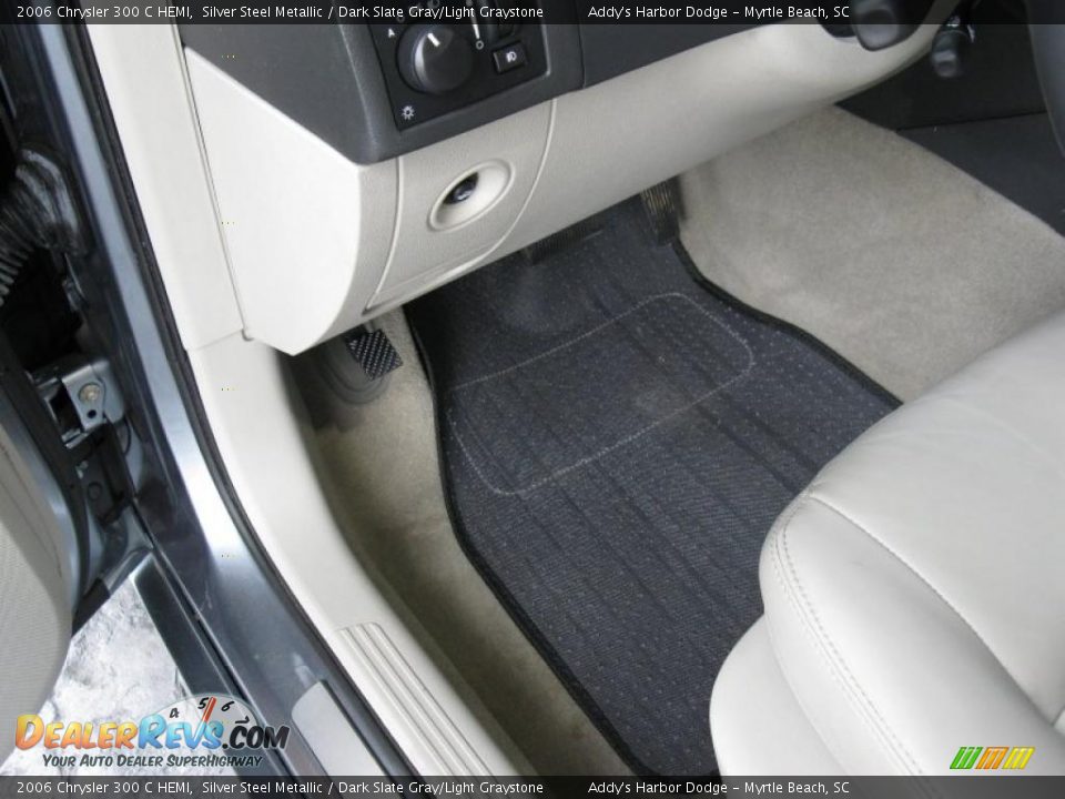 2006 Chrysler 300 C HEMI Silver Steel Metallic / Dark Slate Gray/Light Graystone Photo #15
