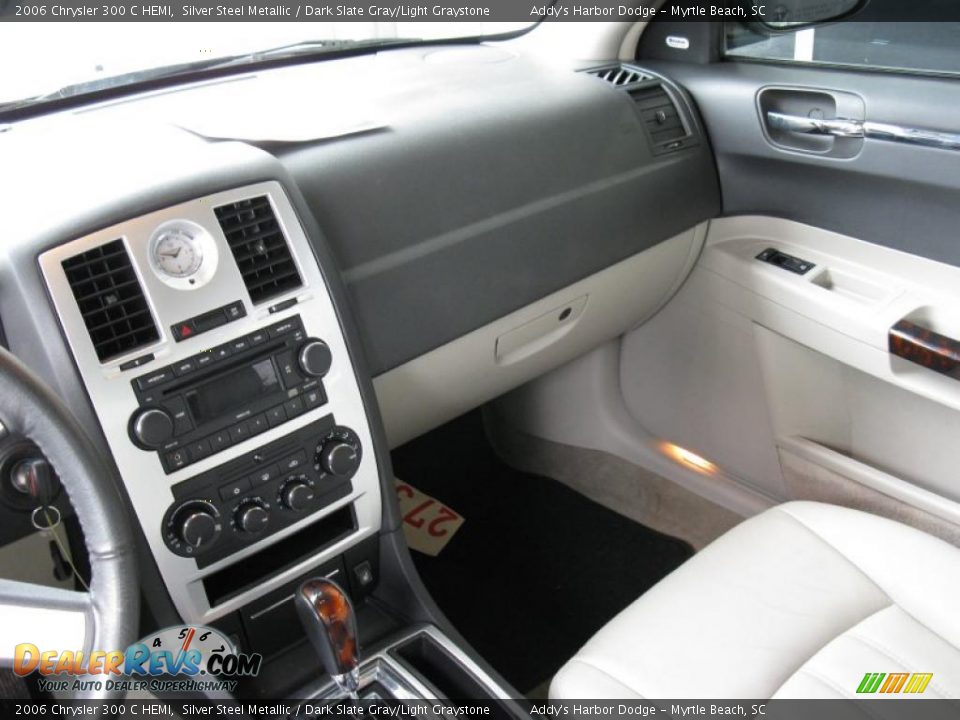 2006 Chrysler 300 C HEMI Silver Steel Metallic / Dark Slate Gray/Light Graystone Photo #21