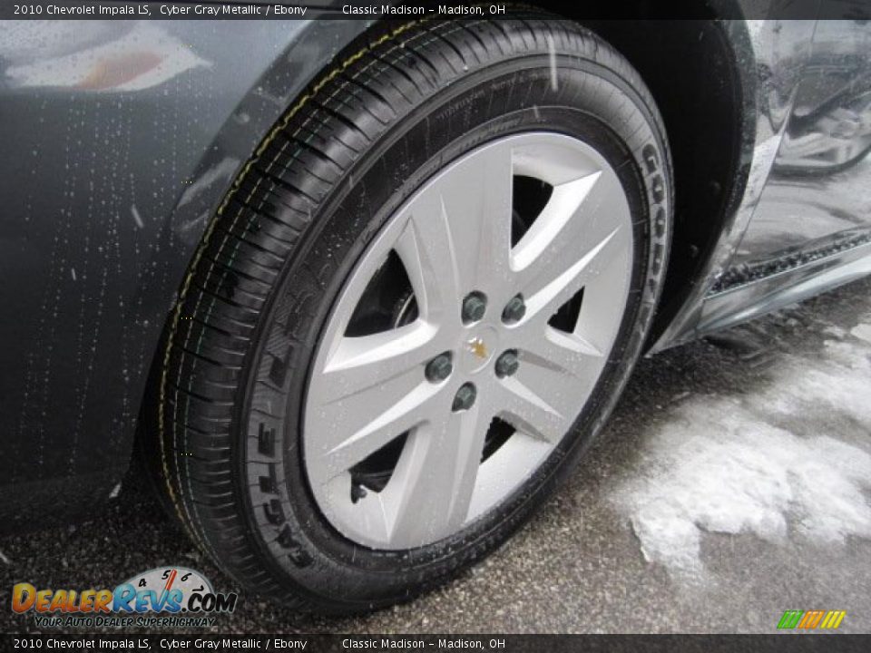 2010 Chevrolet Impala LS Cyber Gray Metallic / Ebony Photo #5