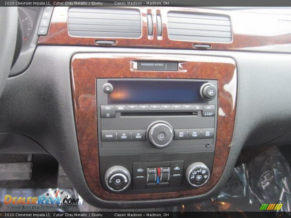 2010 Chevrolet Impala LS Cyber Gray Metallic / Ebony Photo #9