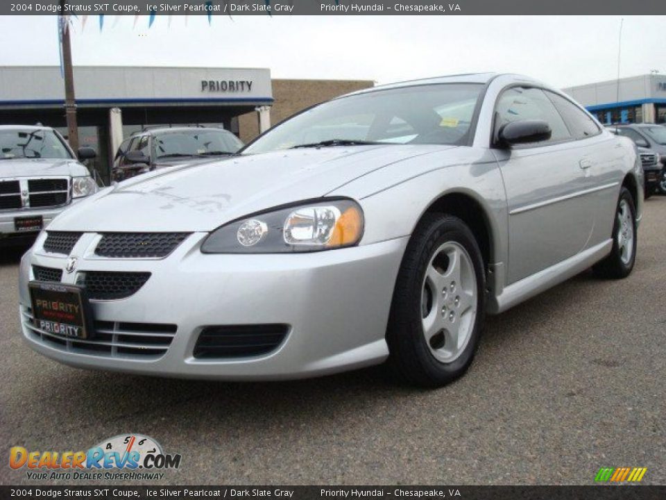 2004 Dodge Stratus SXT Coupe Ice Silver Pearlcoat / Dark Slate Gray Photo #1