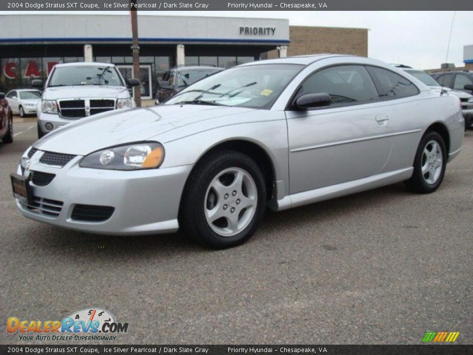 2004 Dodge Stratus SXT Coupe Ice Silver Pearlcoat / Dark Slate Gray Photo #2