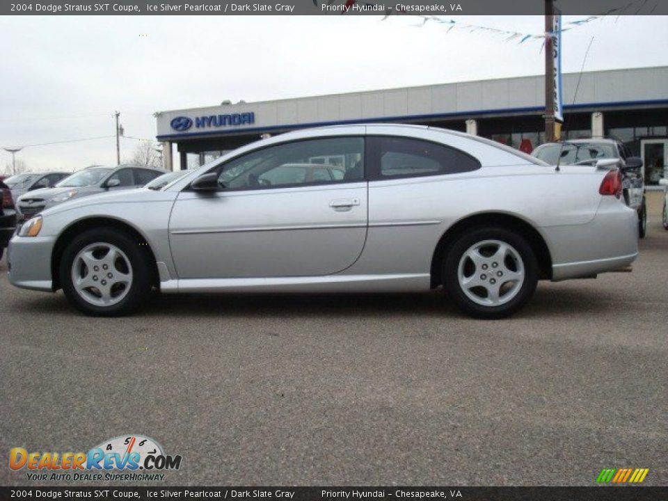 2004 Dodge Stratus SXT Coupe Ice Silver Pearlcoat / Dark Slate Gray Photo #3