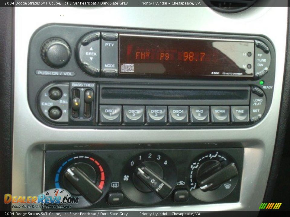 2004 Dodge Stratus SXT Coupe Ice Silver Pearlcoat / Dark Slate Gray Photo #15