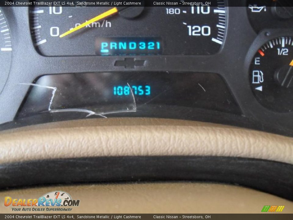 2004 Chevrolet TrailBlazer EXT LS 4x4 Sandstone Metallic / Light Cashmere Photo #29