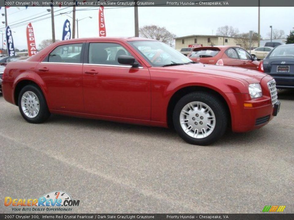2007 Chrysler 300 Inferno Red Crystal Pearlcoat / Dark Slate Gray/Light Graystone Photo #7