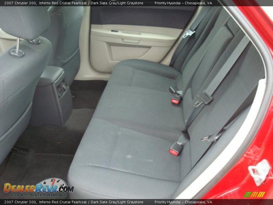 2007 Chrysler 300 Inferno Red Crystal Pearlcoat / Dark Slate Gray/Light Graystone Photo #11