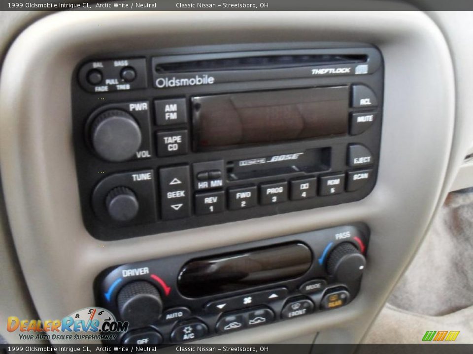 1999 Oldsmobile Intrigue GL Arctic White / Neutral Photo #22