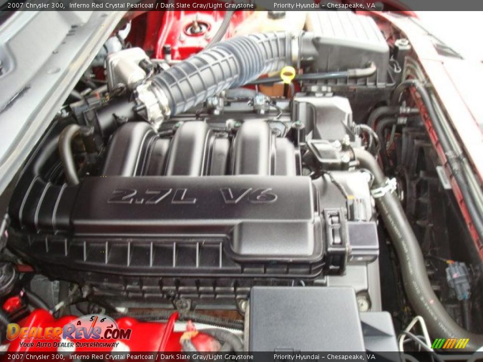 2007 Chrysler 300 Inferno Red Crystal Pearlcoat / Dark Slate Gray/Light Graystone Photo #25