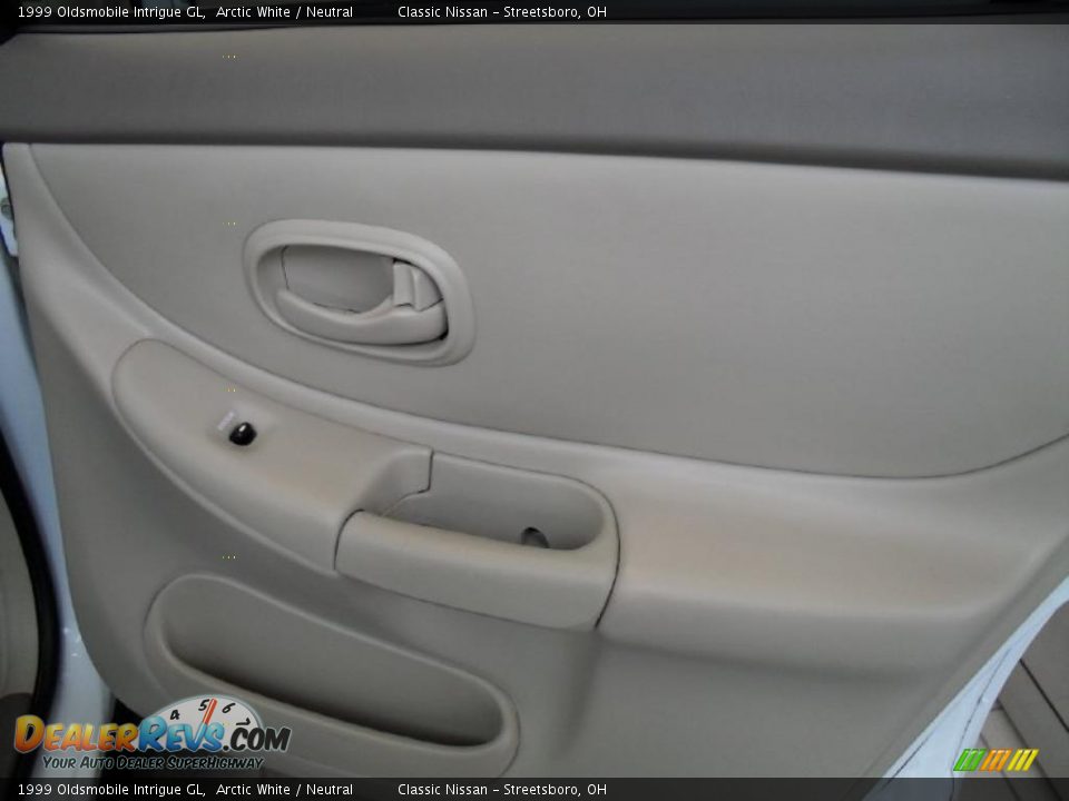 1999 Oldsmobile Intrigue GL Arctic White / Neutral Photo #28