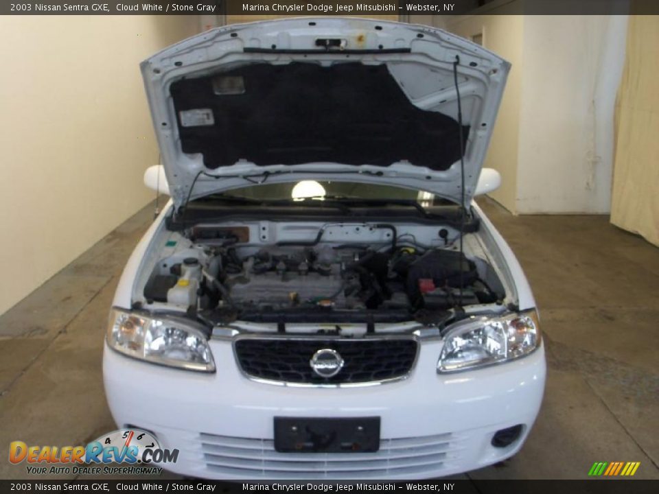 2003 Nissan Sentra GXE Cloud White / Stone Gray Photo #12