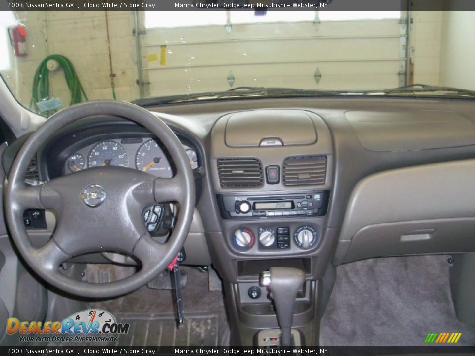 2003 Nissan Sentra GXE Cloud White / Stone Gray Photo #23