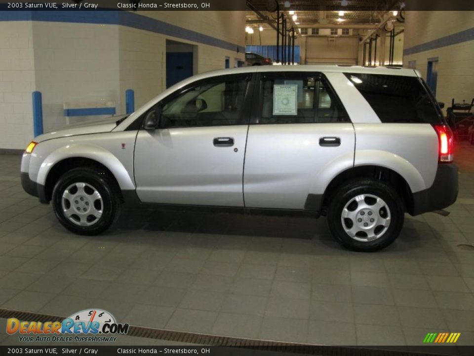 2003 Saturn VUE Silver / Gray Photo #4