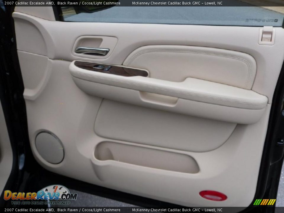 2007 Cadillac Escalade AWD Black Raven / Cocoa/Light Cashmere Photo #22