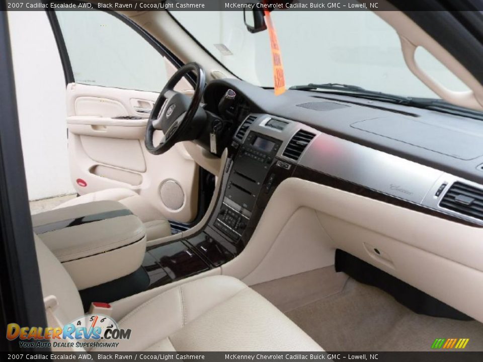 2007 Cadillac Escalade AWD Black Raven / Cocoa/Light Cashmere Photo #23