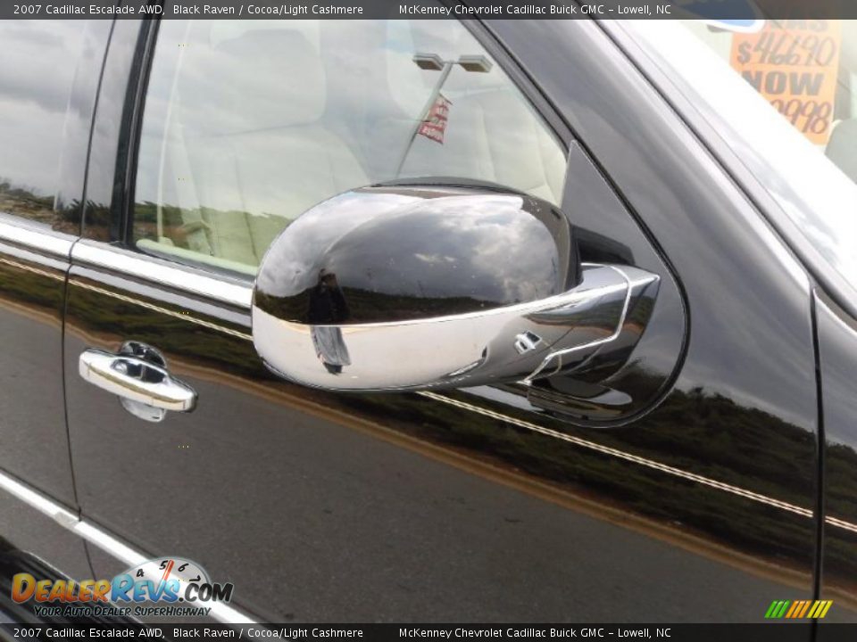 2007 Cadillac Escalade AWD Black Raven / Cocoa/Light Cashmere Photo #24
