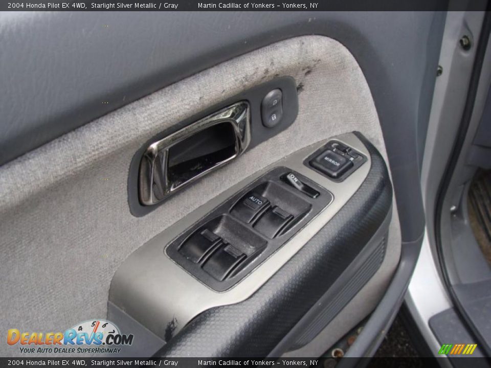 2004 Honda Pilot EX 4WD Starlight Silver Metallic / Gray Photo #11