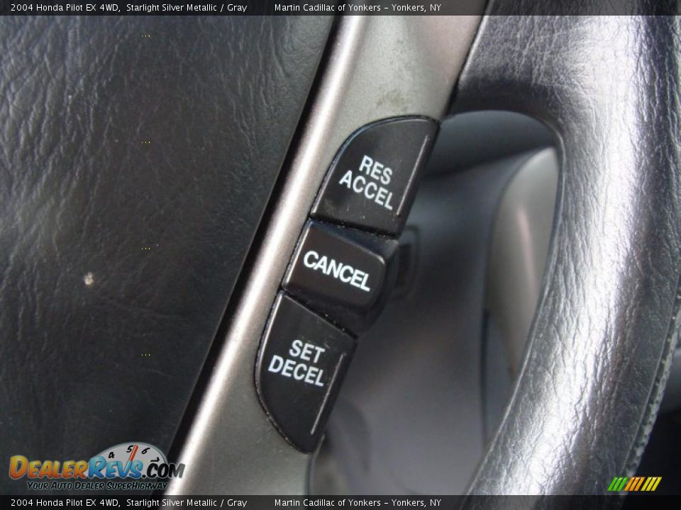 2004 Honda Pilot EX 4WD Starlight Silver Metallic / Gray Photo #22
