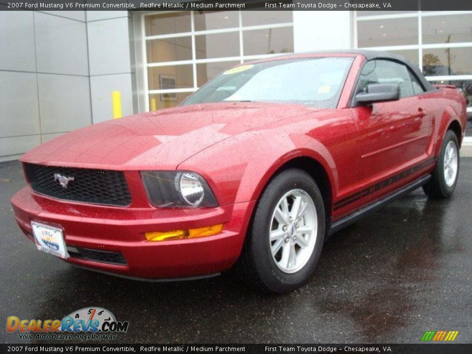 2007 Ford Mustang V6 Premium Convertible Redfire Metallic / Medium Parchment Photo #2
