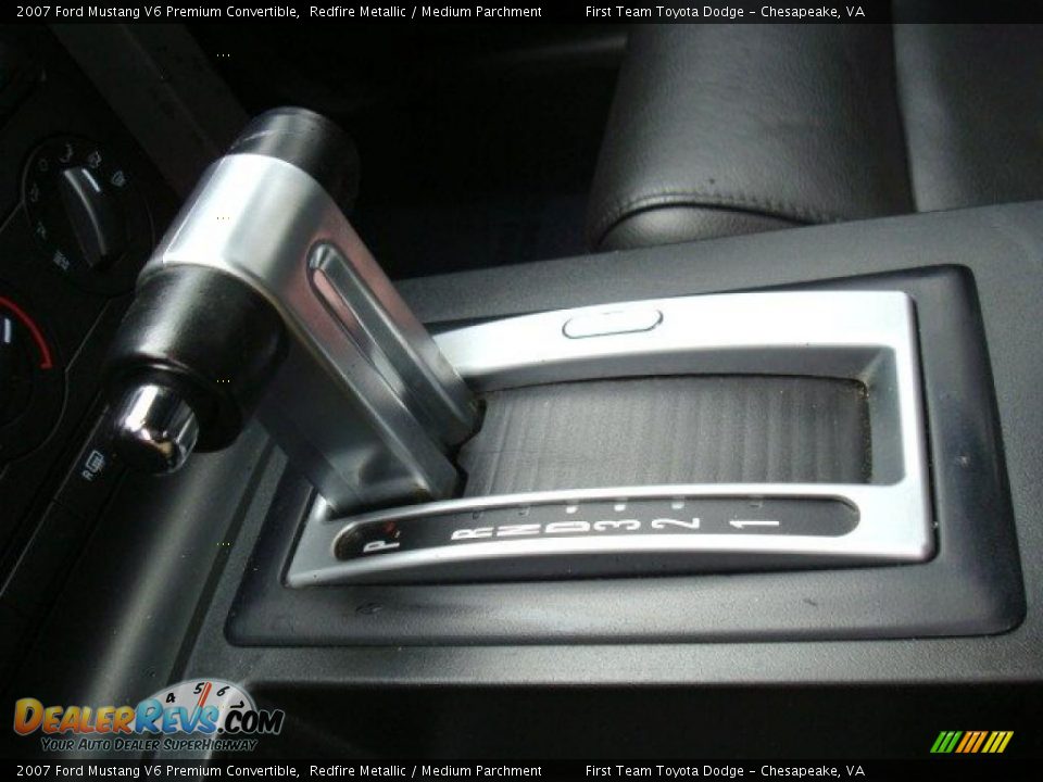 2007 Ford Mustang V6 Premium Convertible Redfire Metallic / Medium Parchment Photo #17