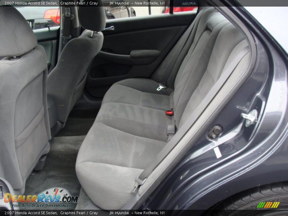 2007 Honda Accord SE Sedan Graphite Pearl / Gray Photo #17