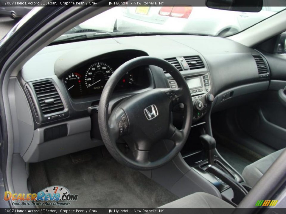 2007 Honda Accord SE Sedan Graphite Pearl / Gray Photo #18