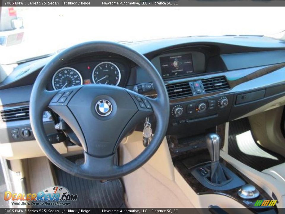 2006 BMW 5 Series 525i Sedan Jet Black / Beige Photo #6