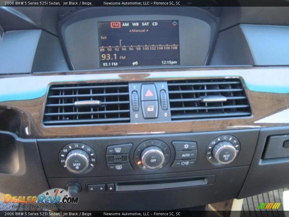 2006 BMW 5 Series 525i Sedan Jet Black / Beige Photo #8