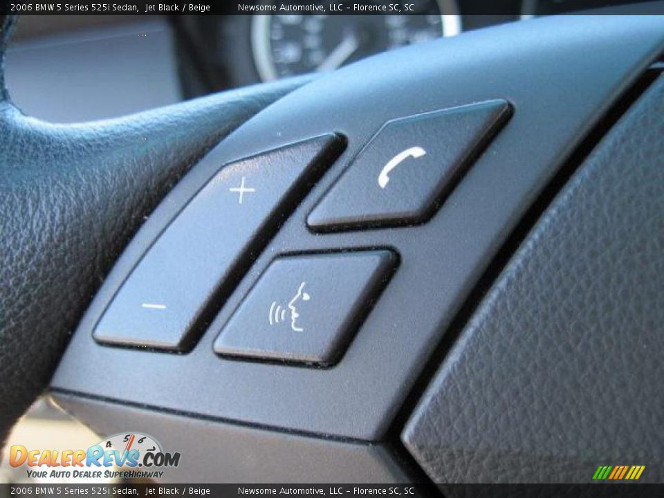 2006 BMW 5 Series 525i Sedan Jet Black / Beige Photo #15