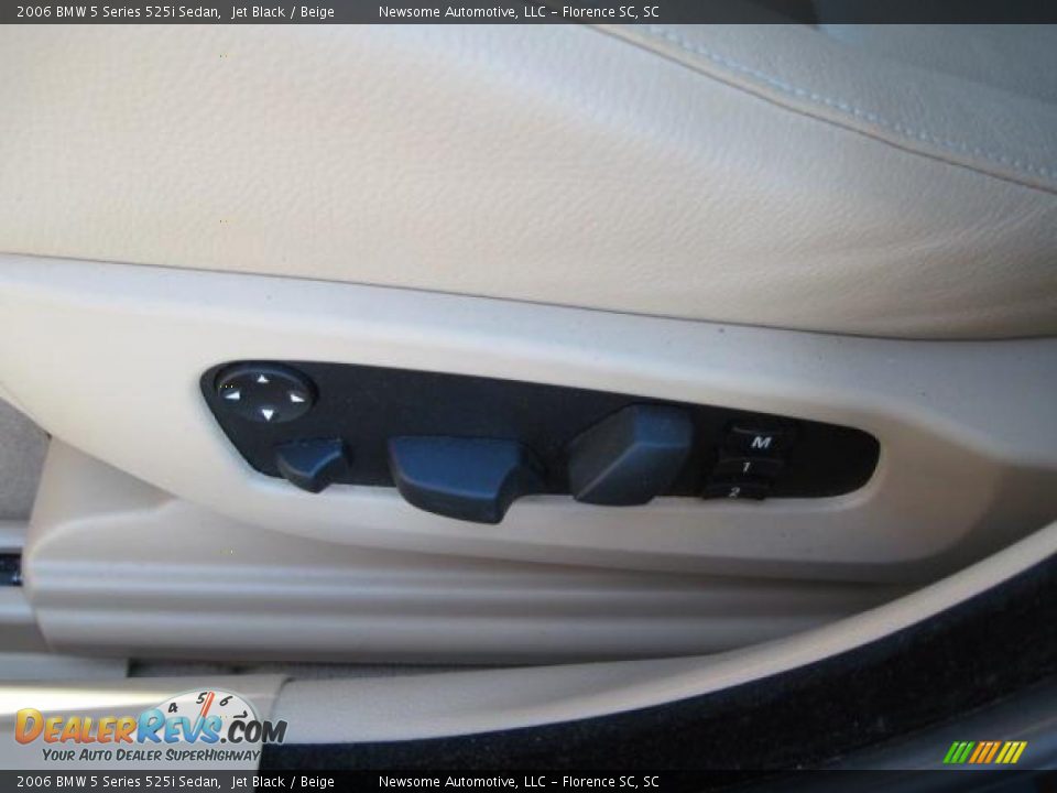 2006 BMW 5 Series 525i Sedan Jet Black / Beige Photo #18