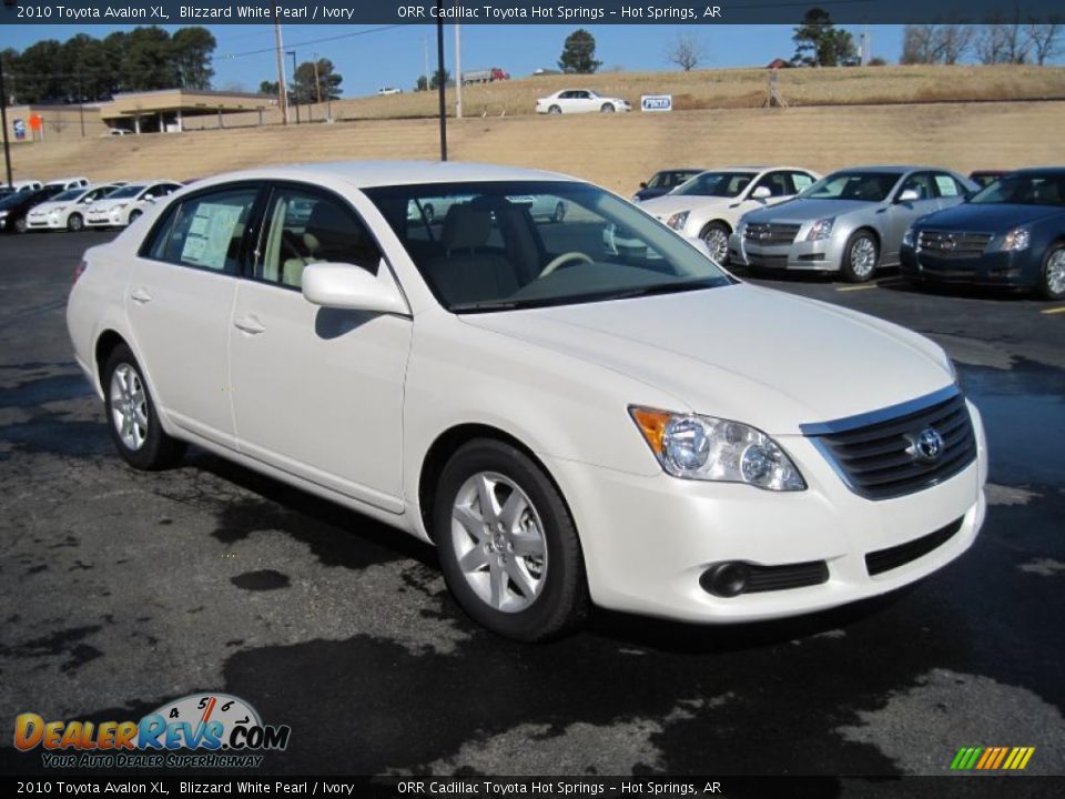 2010 Toyota Avalon XL Blizzard White Pearl / Ivory Photo #2