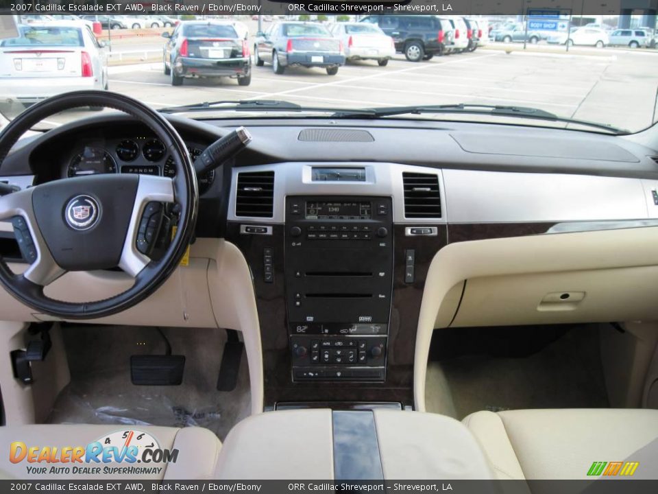 2007 Cadillac Escalade EXT AWD Black Raven / Ebony/Ebony Photo #10