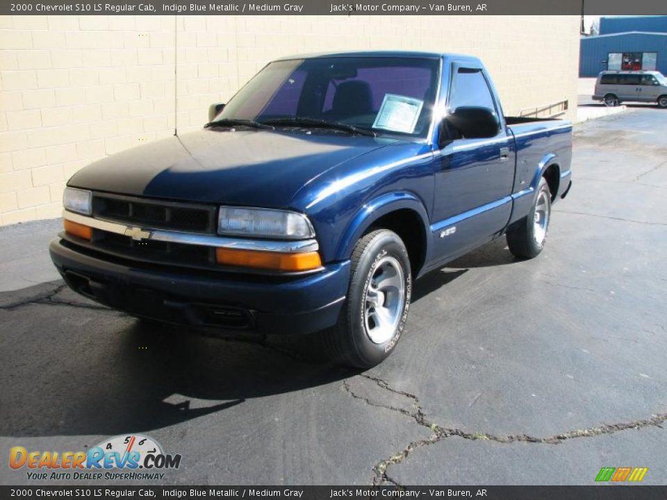 2000 Chevrolet S10 LS Regular Cab Indigo Blue Metallic / Medium Gray Photo #2