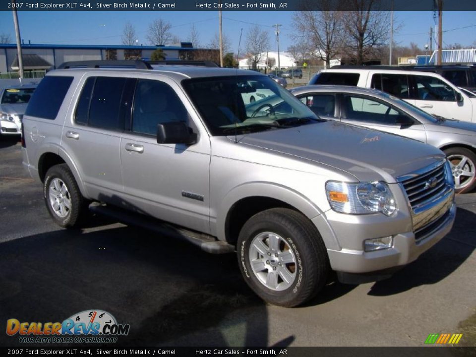 2007 Ford Explorer XLT 4x4 Silver Birch Metallic / Camel Photo #1