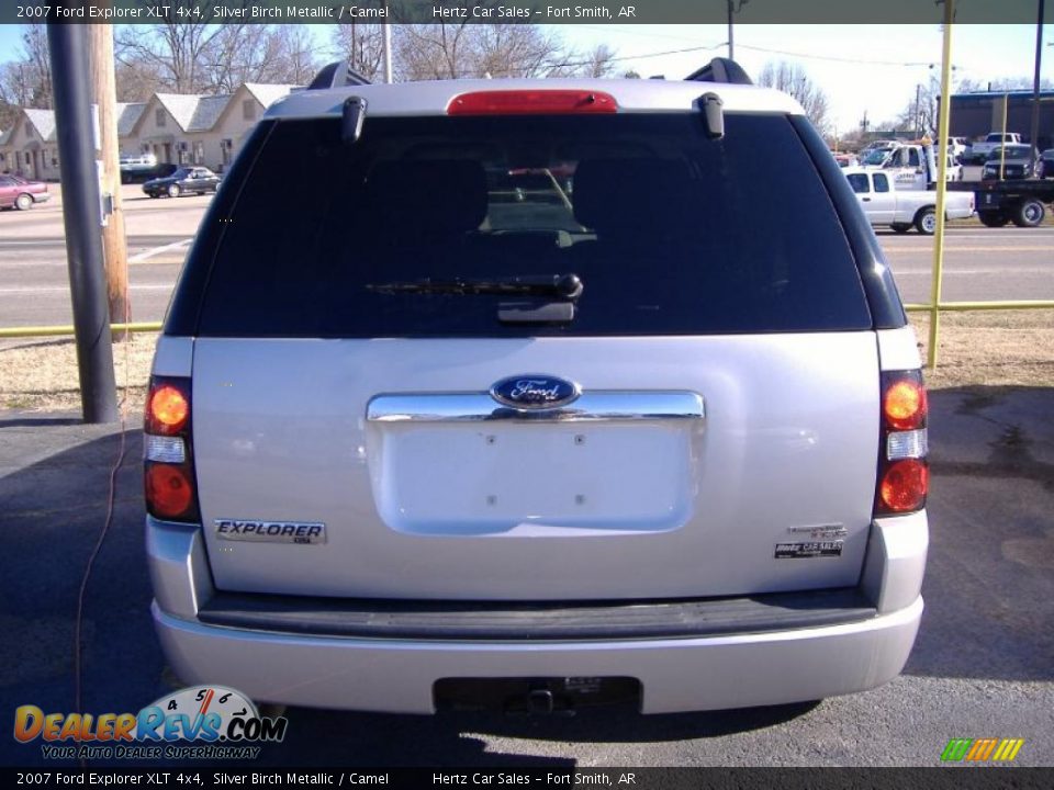 2007 Ford Explorer XLT 4x4 Silver Birch Metallic / Camel Photo #4
