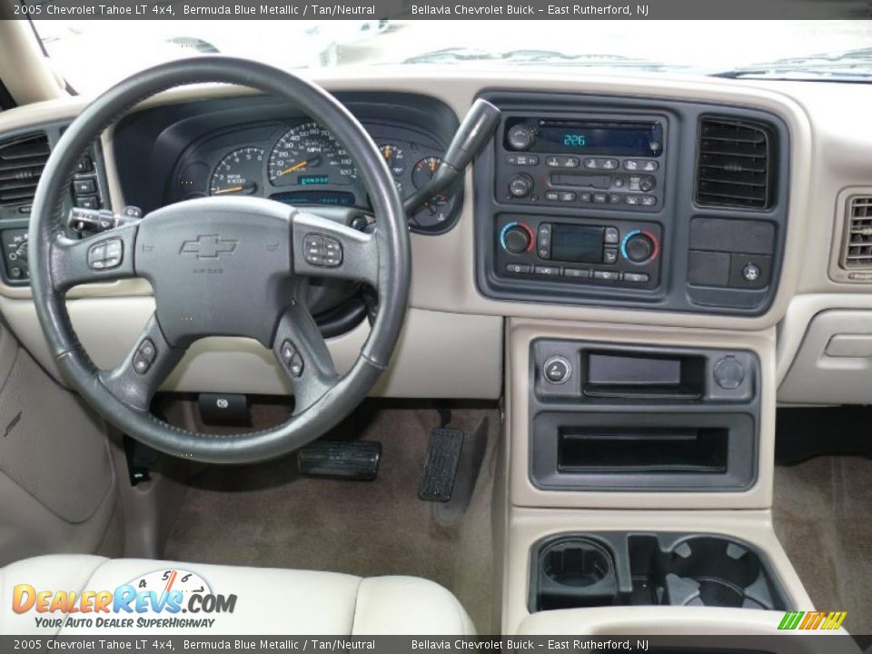 2005 Chevrolet Tahoe LT 4x4 Bermuda Blue Metallic / Tan/Neutral Photo #9