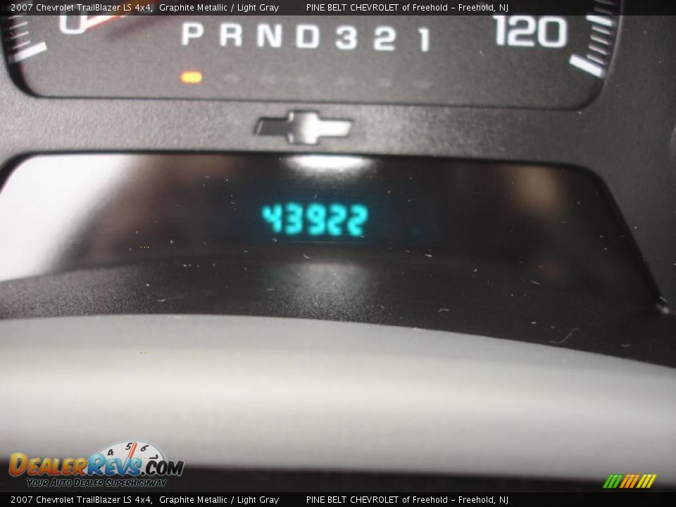 2007 Chevrolet TrailBlazer LS 4x4 Graphite Metallic / Light Gray Photo #19