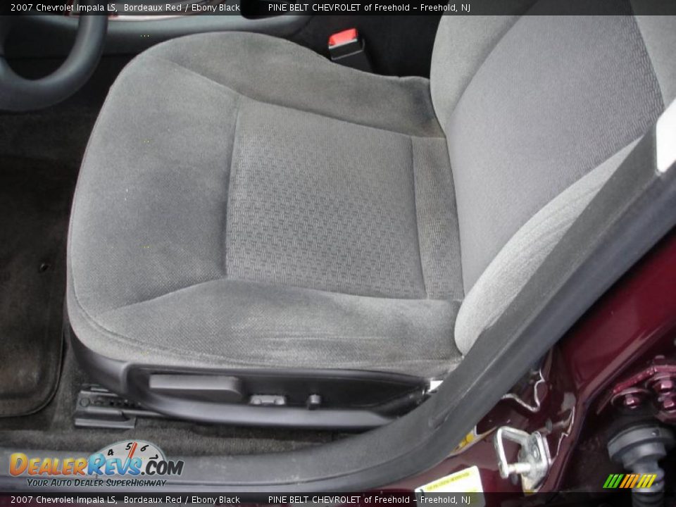 2007 Chevrolet Impala LS Bordeaux Red / Ebony Black Photo #10