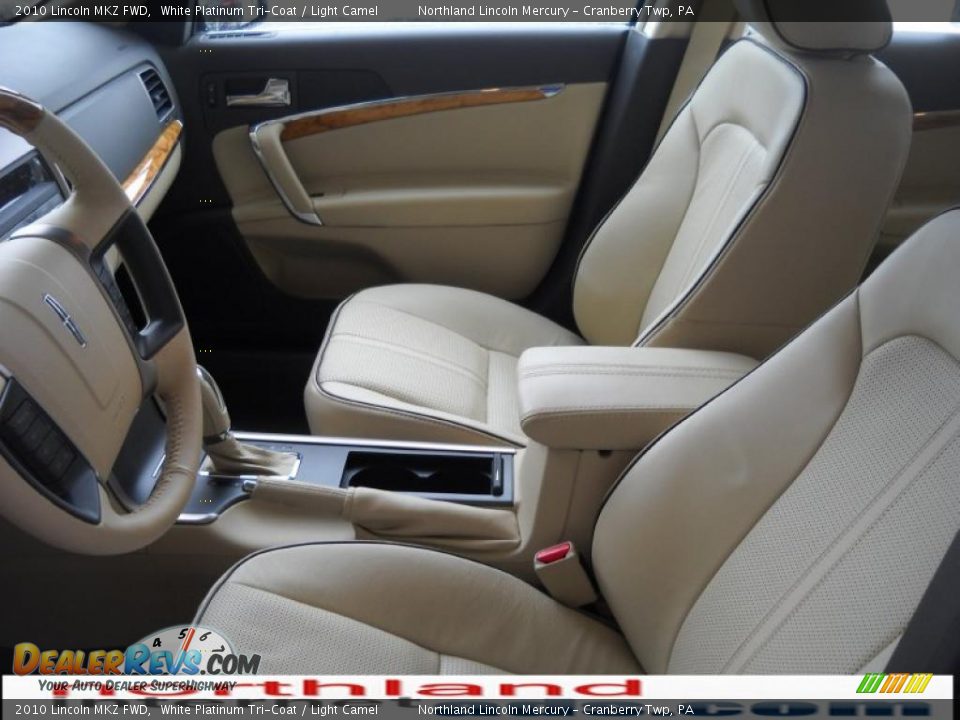 2010 Lincoln MKZ FWD White Platinum Tri-Coat / Light Camel Photo #8